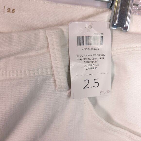 NWT Chicos 2.5 Womens 14 Alabaster White So Slimming Girlfriend Crop Ankle Jeans - Picture 2 of 8